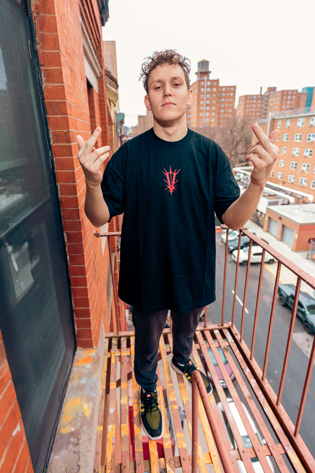 V-SHIRT