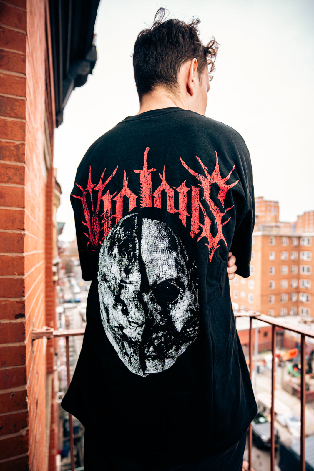 V-SHIRT